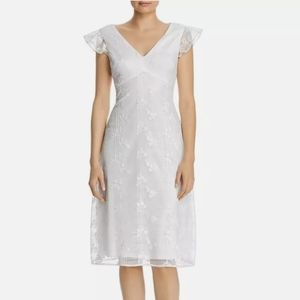 Adrianne Papell Embroidered Flutter-Sleeve Dress 0